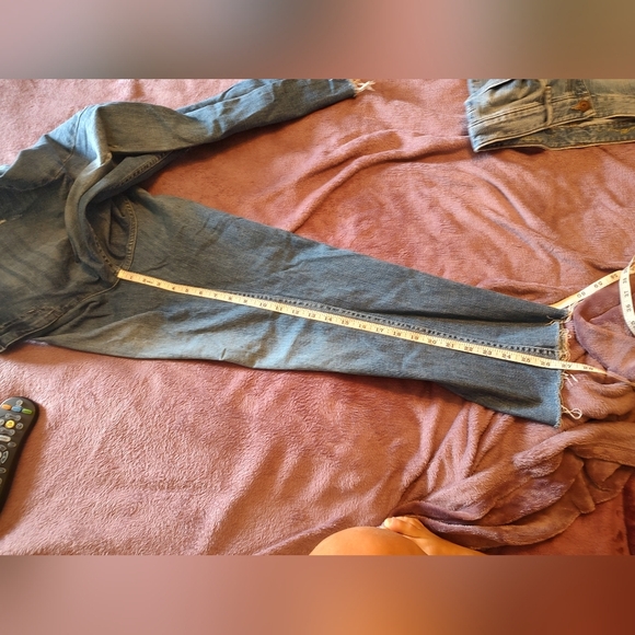 Simply Vera Wang Straight Size 14 Distressed Jeans! - Picture 13 of 14